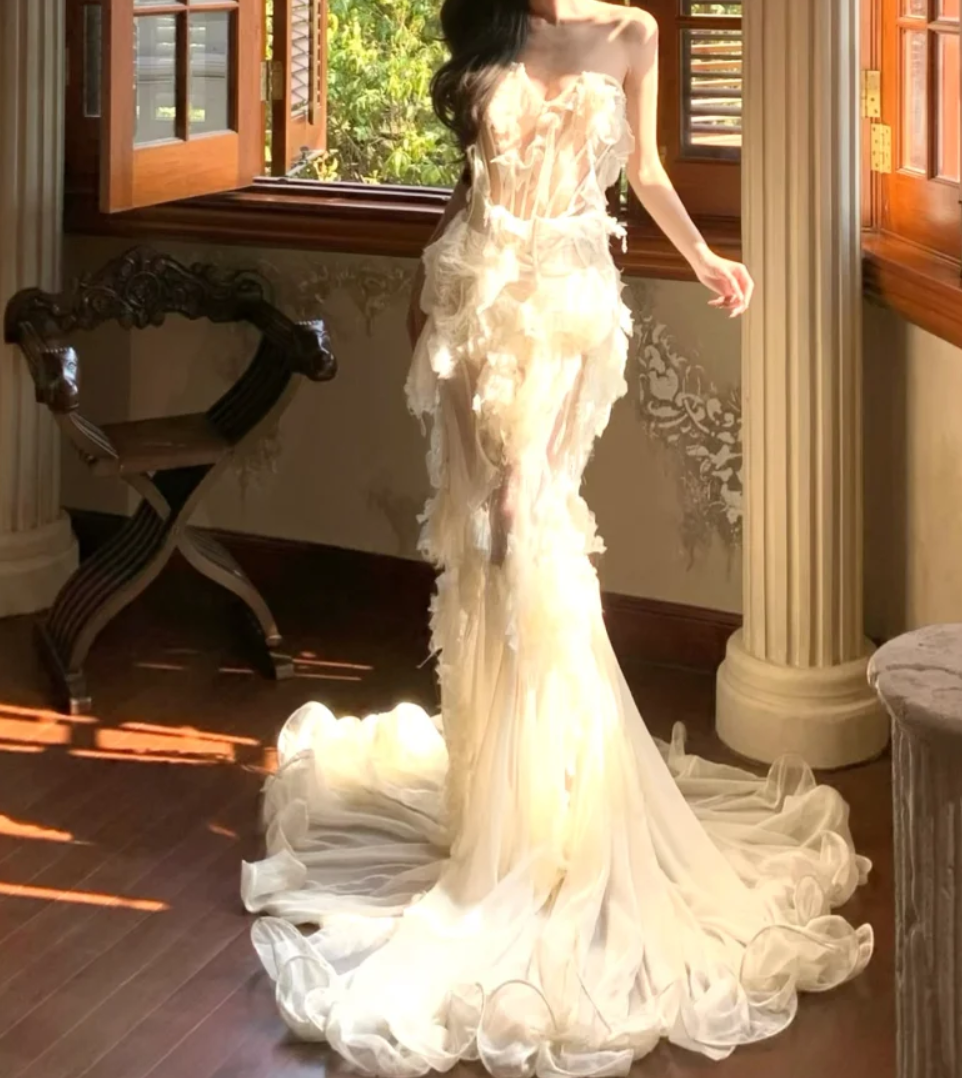 Ornate Strapless Ivory Prom Dress Ruffled Lace Mermaid Formal Dress GG7025