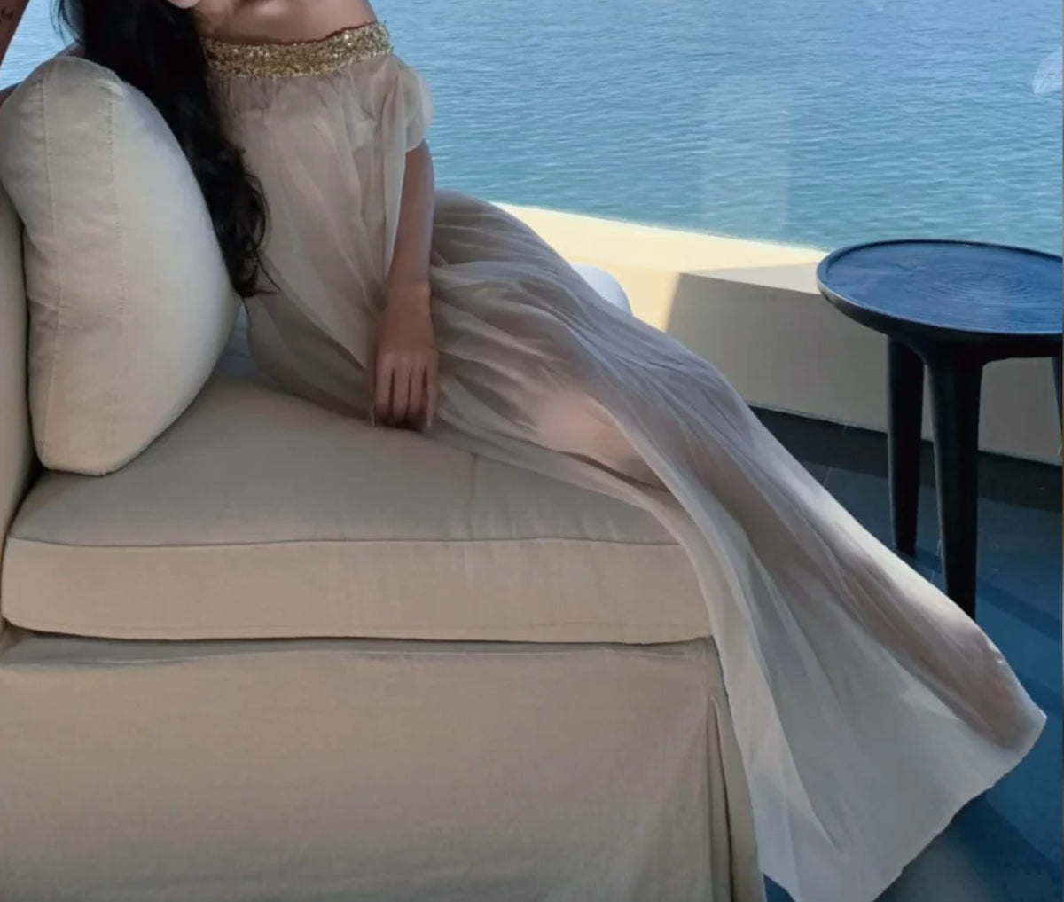 Flowy Off-Shoulder Ivory Prom Dress Sequins A-Line Formal Dress GG7032