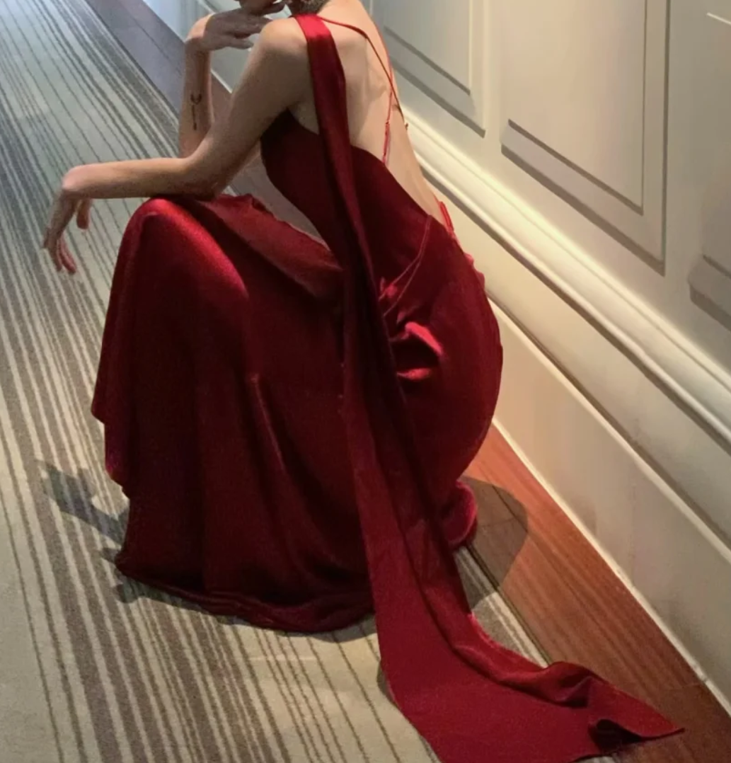 Classical Red Satin Prom Dress Spaghetti Strap Mermaid Formal Dress GG7034