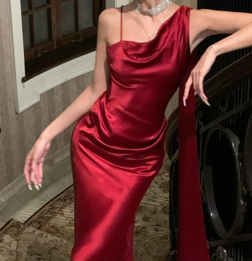 Classical Red Satin Prom Dress Spaghetti Strap Mermaid Formal Dress GG7034