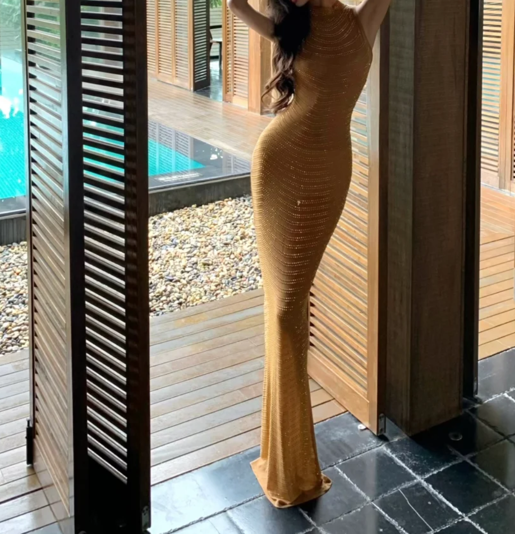 Glam Halter Neck Beige Prom Dress Sequins Mermaid Formal Dress GG7037