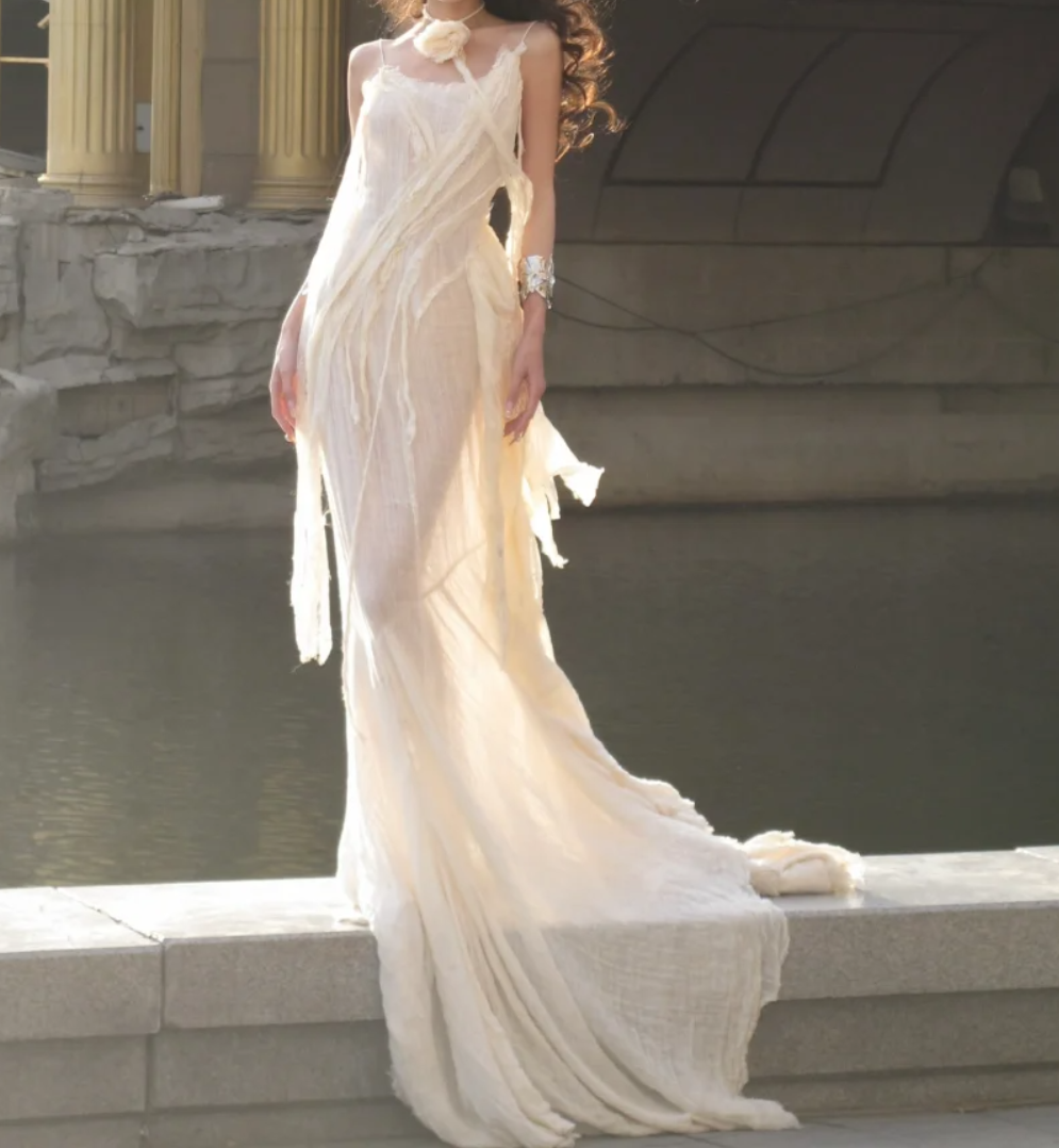Ethereal Spaghetti Straps Prom Dress Lace Ruffles Mermaid Formal Dress GG7053