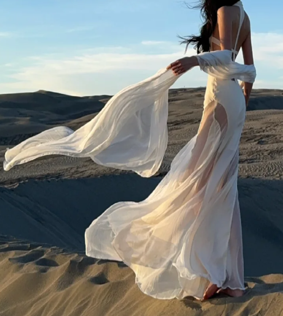 Romantic Halter Neck Prom Dress White Ruched Mermaid Formal Dress GG7075