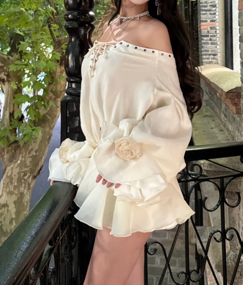 Chic Off-Shoulder Ivory Homecoming Dress Lace-Up Ruffles A-Line Birthday Dress GG7079