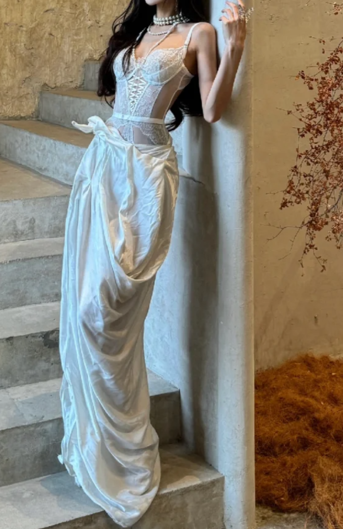 Classical Spaghetti Straps Prom Dress White Lace Satin Mermaid Formal Dress GG7080