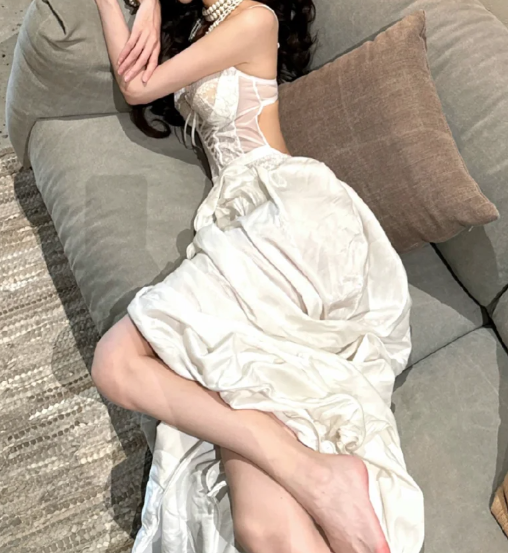 Classical Spaghetti Straps Prom Dress White Lace Satin Mermaid Formal Dress GG7080