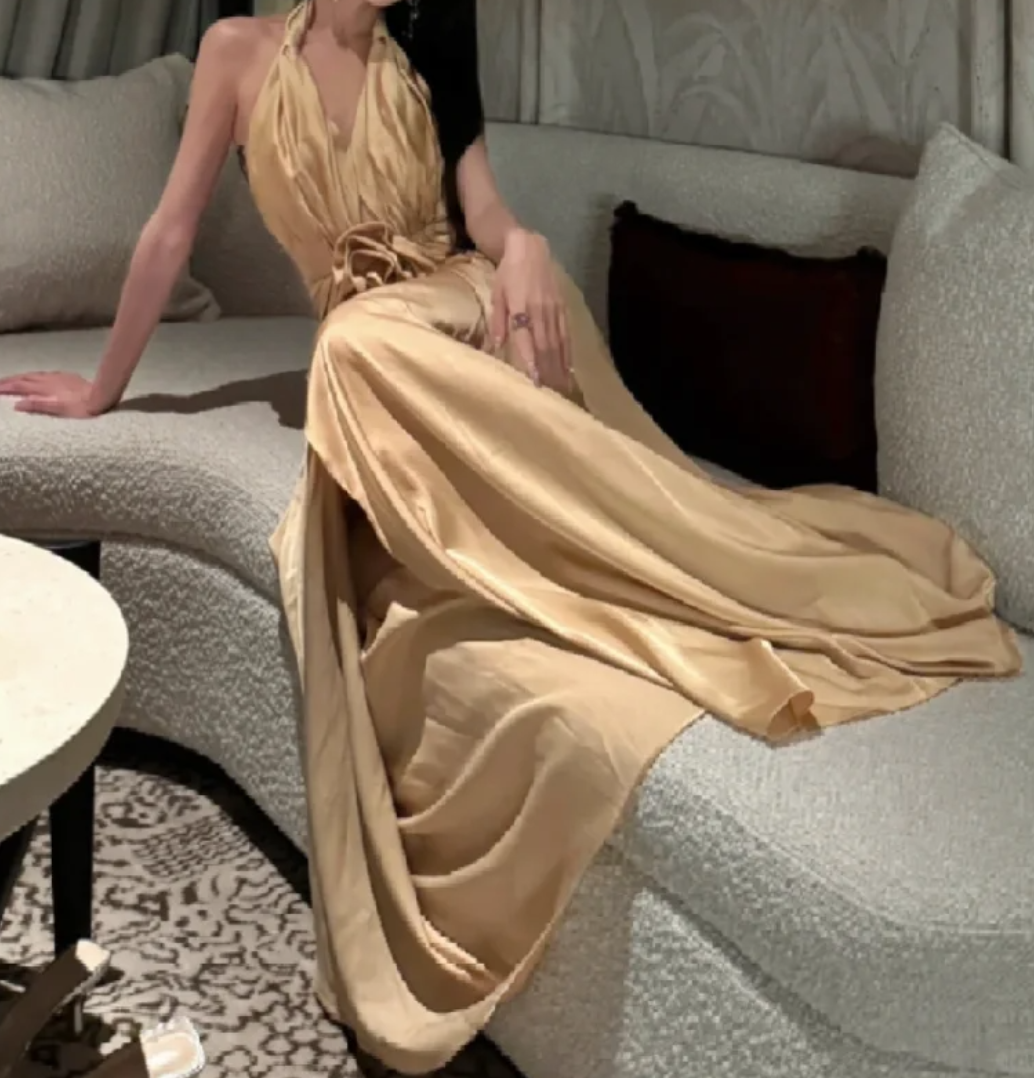 Classical Halter Neck Gold Prom Dress Handmade Flower Slit A-Line Formal Dress GG7084
