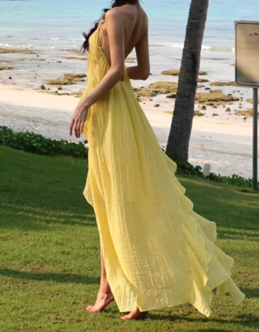 Flowy Halter Neck Yellow Prom Dress Ruffles Slit A-Line Formal Dress GG7085