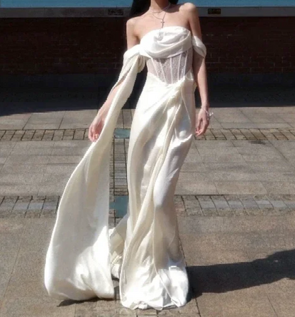 Romantic Off-Shoulder Prom Dress White Lace Satin Mermaid Formal Dress GG7087
