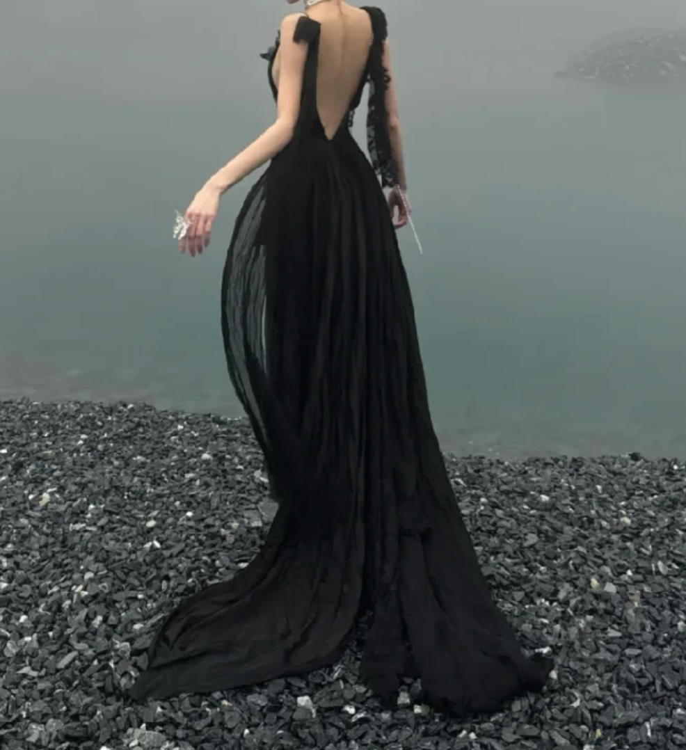 Charming V Neck Black Prom Dress Ruffles Slit A-Line Formal Dress GG7090