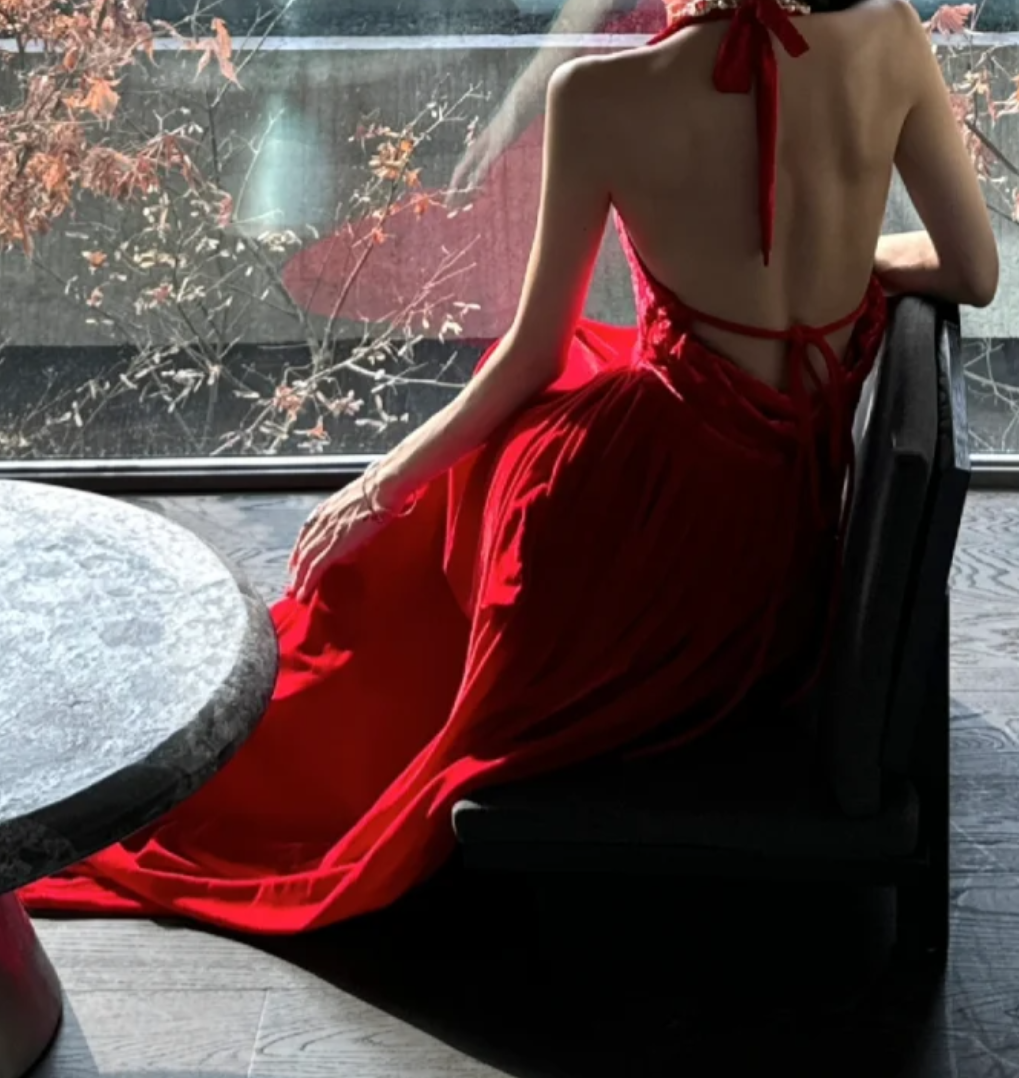 Alluring Halter Neck Red Prom Dress Backless Lace A-Line Formal Dress GG7092