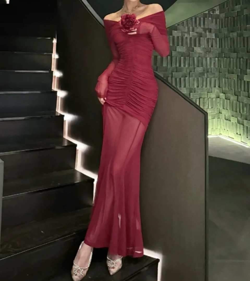 Classical Off-Shoulder Red Prom Dress Long Sleeve Mermaid Formal Dress GG7098