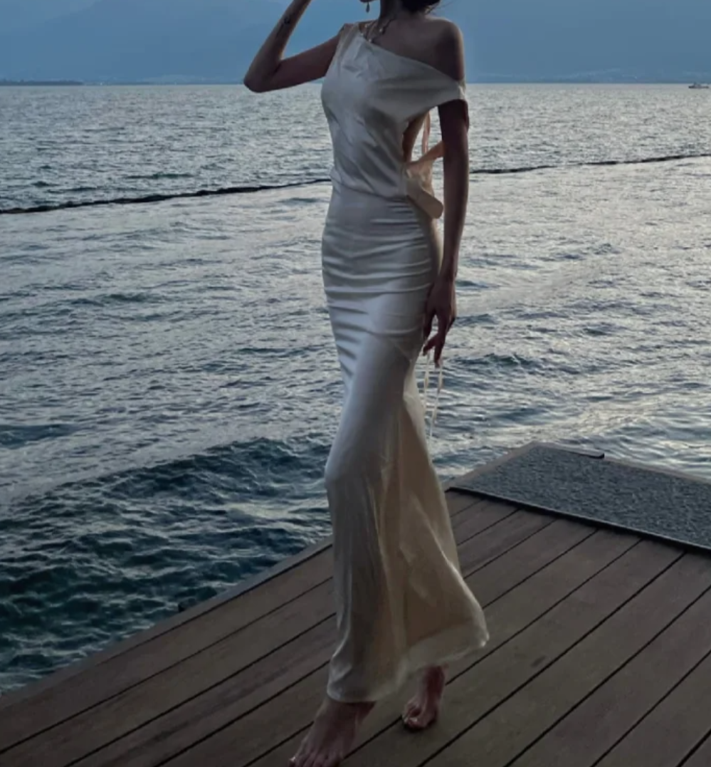 Attractive Off-Shoulder Prom Dress Satin Backless Mermaid Formal Dress GG7113