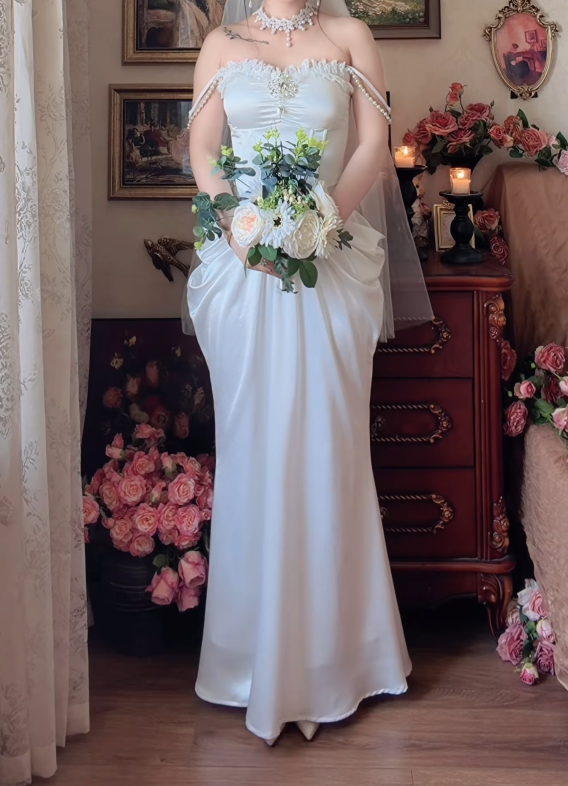 Lovely Off-Shoulder Satin Wedding Dress Beading Ruffles Lace Mermaid Bridal Dress GG7147