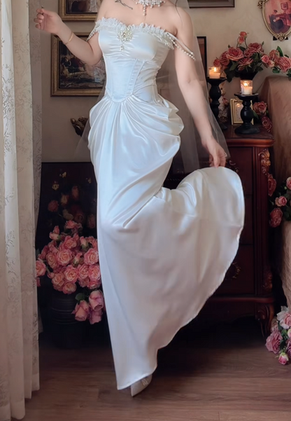 Lovely Off-Shoulder Satin Wedding Dress Beading Ruffles Lace Mermaid Bridal Dress GG7147