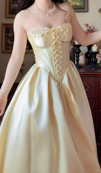 Elegant Strapless Yellow Prom Dress Lace Satin A-Line Formal Dress GG7156