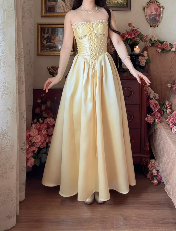 Elegant Strapless Yellow Prom Dress Lace Satin A-Line Formal Dress GG7156