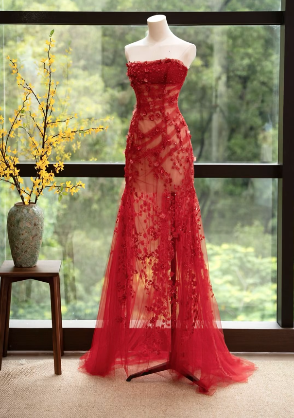 Alluring Strapless Red Prom Dress Sequins Appliques A-Line Formal Dress GG7171