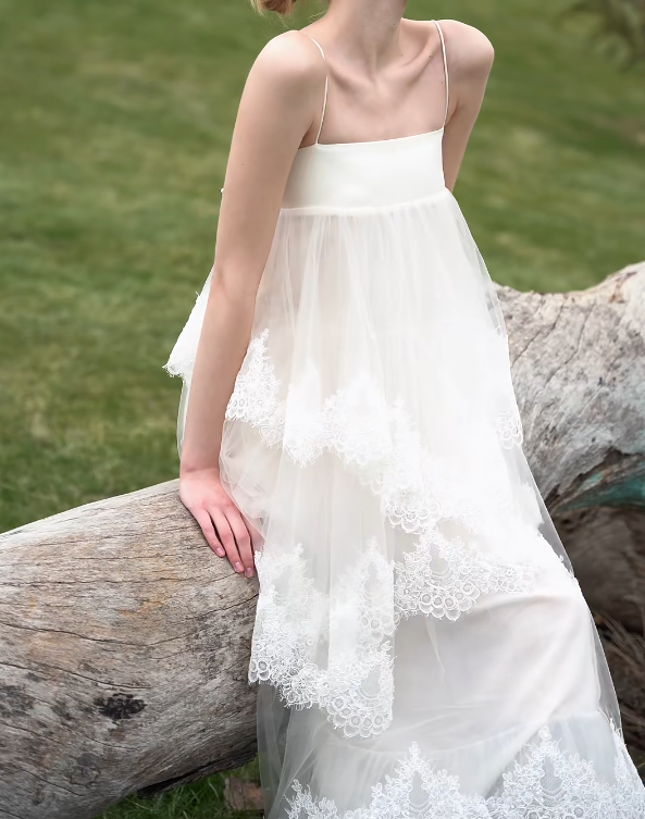 Unique Spaghetti Straps Prom Dress Lace Tiered A-Line Formal Dress GG7173
