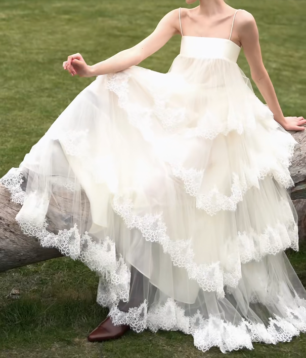 Unique Spaghetti Straps Prom Dress Lace Tiered A-Line Formal Dress GG7173