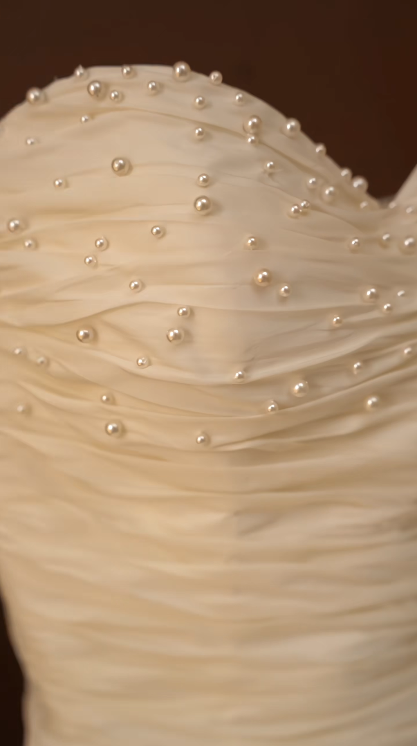 Classical Strapless Wedding Dress Beads A-Line Bridal Dress GG7179