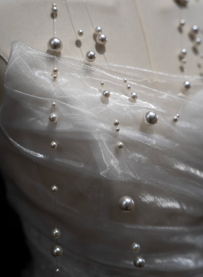 Gorgeous Strapless Wedding Dress Tulle A-Line Bridal Dress GG7191