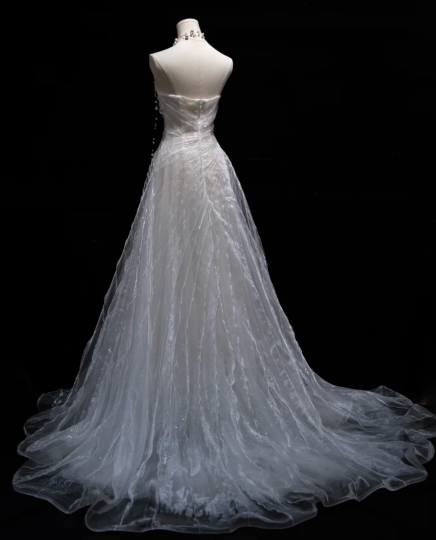 Gorgeous Strapless Wedding Dress Tulle A-Line Bridal Dress GG7191