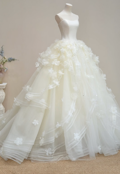 Trendy Strapless Appliques Wedding Dress Ruffles White A-Line Bridal Dress GG7207