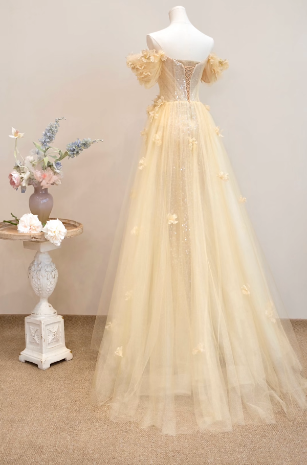 Glam Off-Shoulder Pastel Yellow Prom Dress Sequins Appliques A-Line Formal Dress GG7208