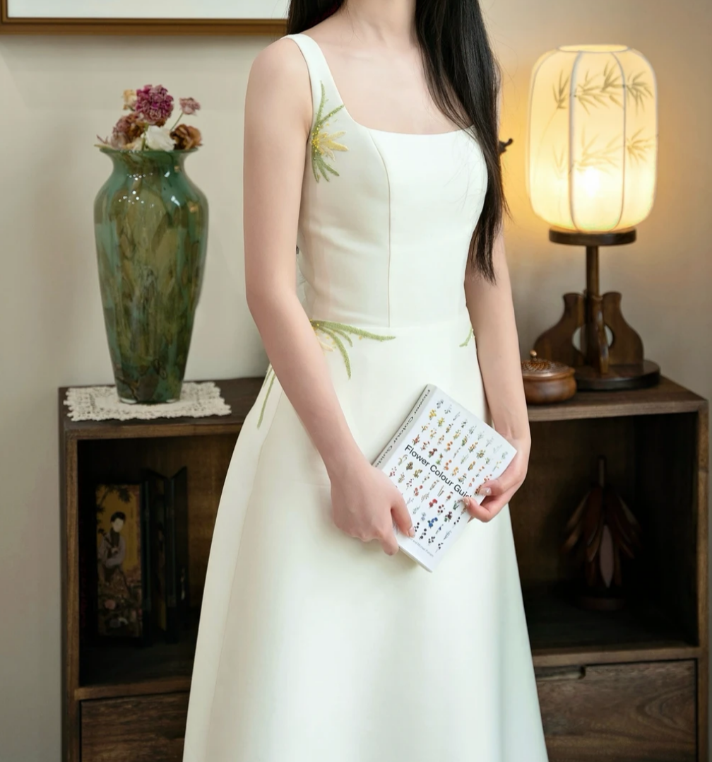 Retro Spaghetti Straps Sequins Prom Dress Embroidered Satin A-Line Formal Dress GG7227