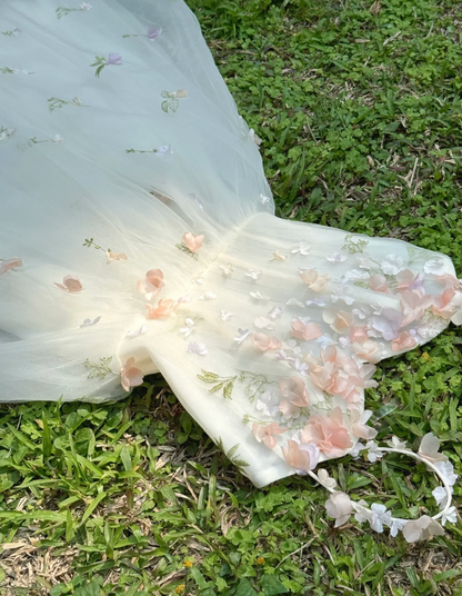 Unique Spaghetti Straps White Prom Dress Appliques Tulle A-Line Formal Dress GG7238