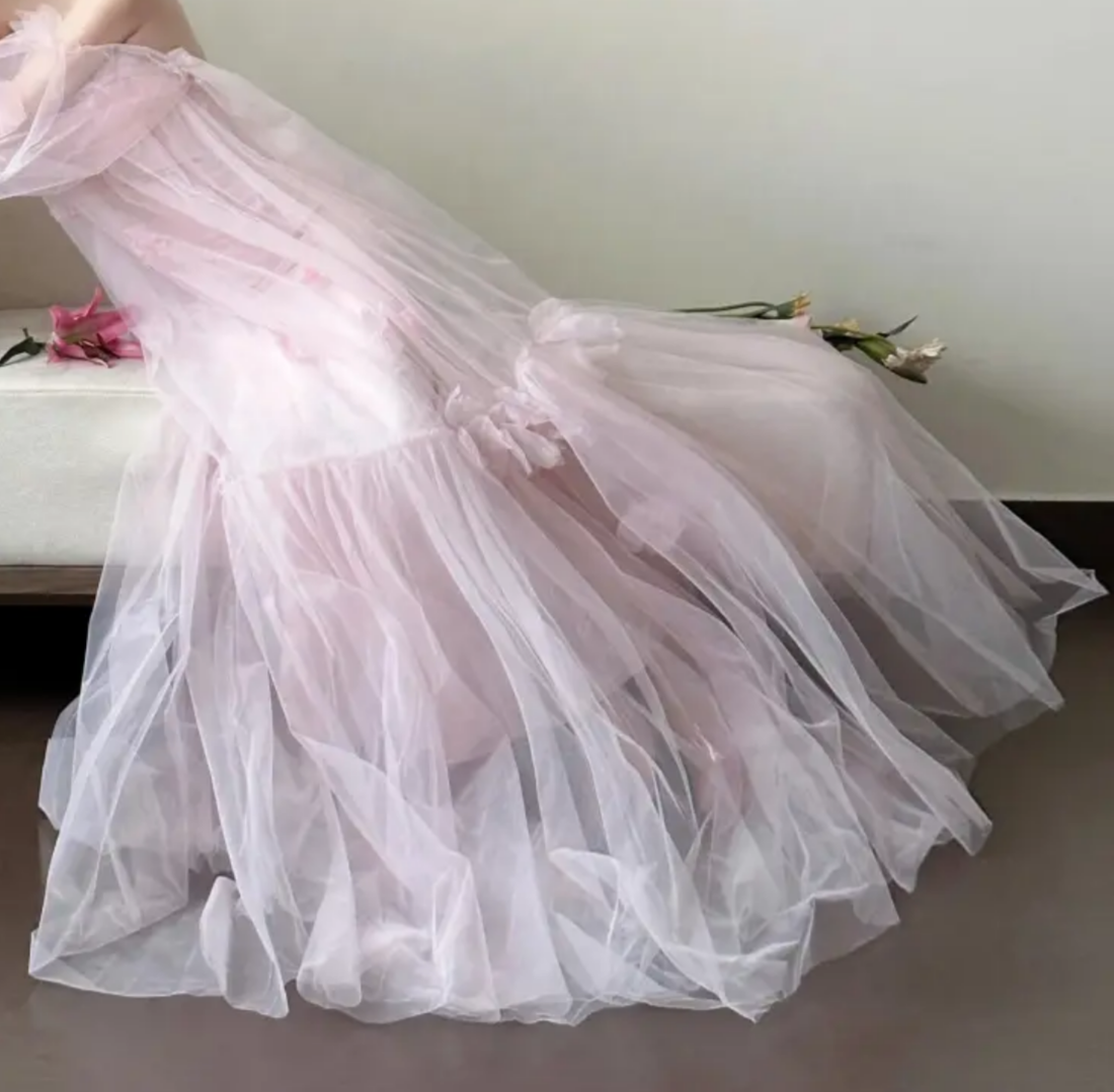 Dreamy Off-Shoulder Floral Prom Dress Pink Tulle A-Line Formal Dress GG7245
