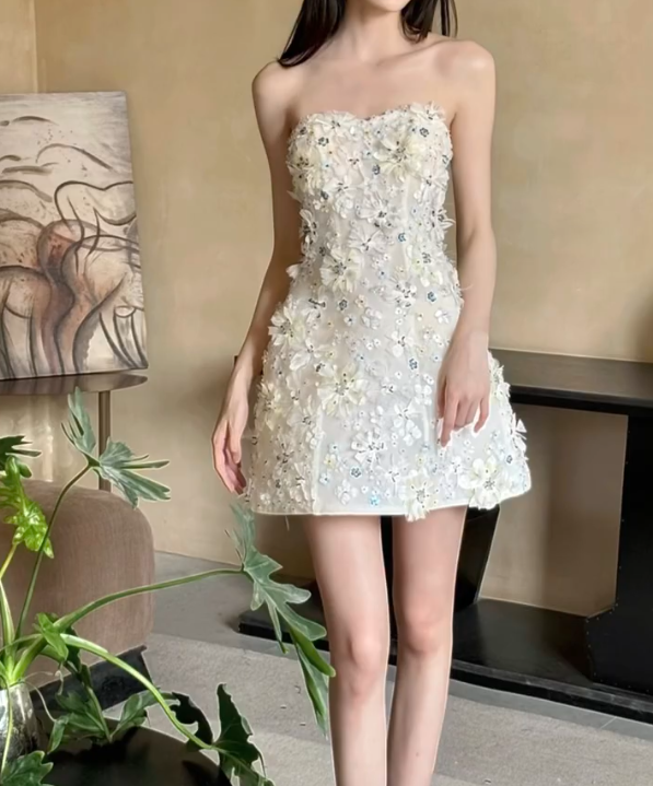 Unique Strapless White Homecoming Dress Appliques A-Line Birthday Dress GG7249