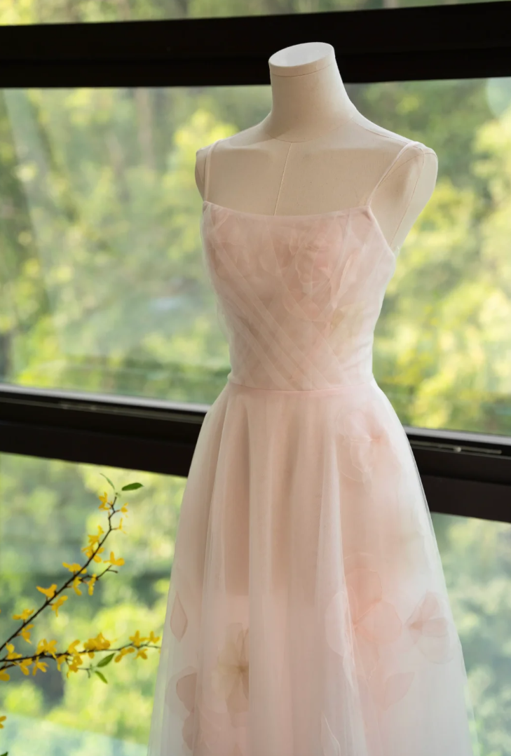 Sleek Spaghetti Straps Pastel Pink Prom Dress Appliques Tulle A-Line Formal Dress GG7254