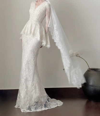 Glamorous V Neck Wedding Dress Lace Long Sleeve Mermaid Bridal Dress GG7255
