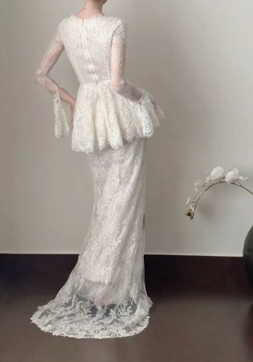 Glamorous V Neck Wedding Dress Lace Long Sleeve Mermaid Bridal Dress GG7255