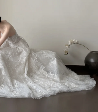 Enchanting Off-Shoulder Wedding Dress Beading Appliques A-Line Bridal Dress GG7265