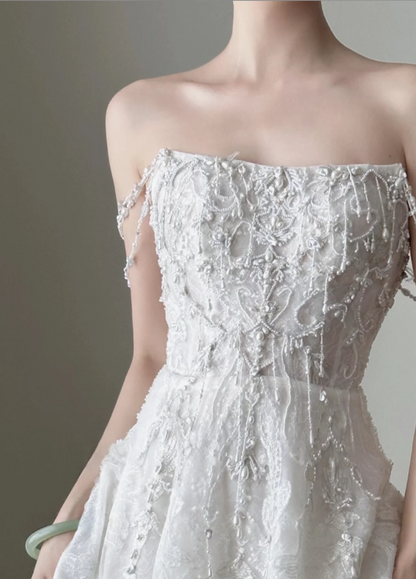 Enchanting Off-Shoulder Wedding Dress Beading Appliques A-Line Bridal Dress GG7265