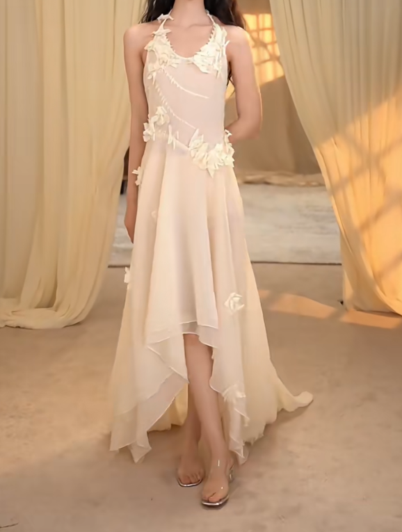 Fascinating Halter Neck Prom Dress Appliques A-Line Evening Dress GG7272