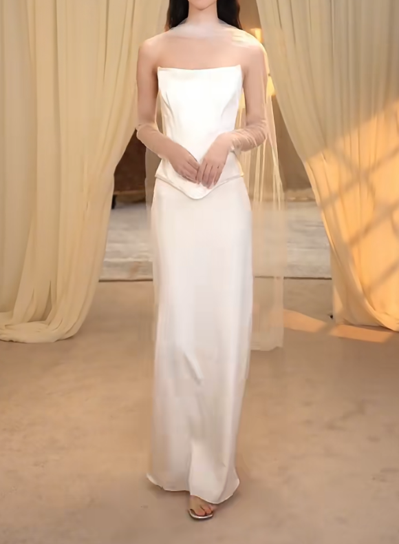 Graceful Strapless Wedding Dress Satin Sheath Bridal Dress GG7275