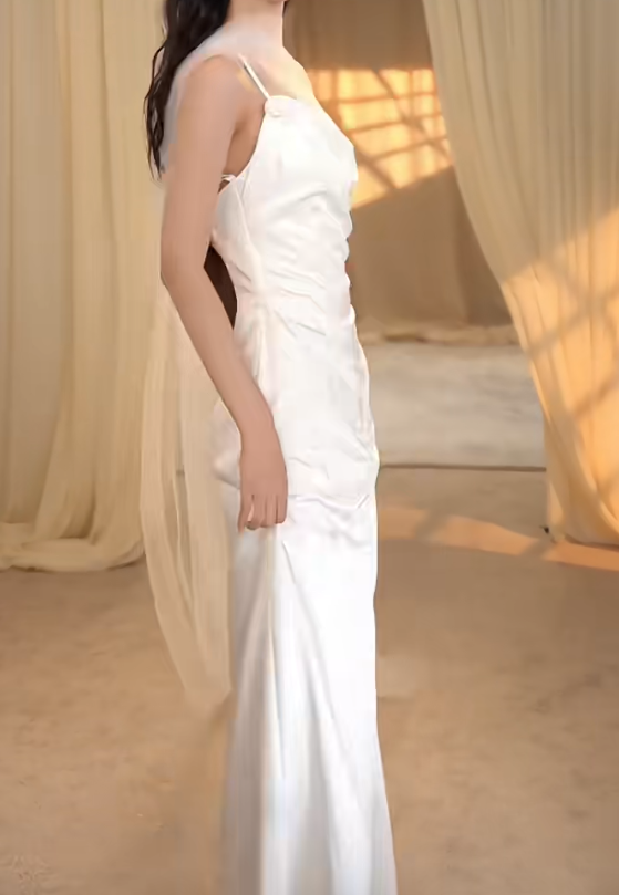 Simple Spaghetti Straps Wedding Dress Satin Sheath Bridal Dress GG7284