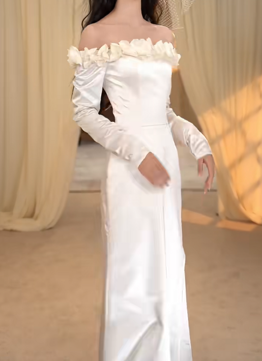 Chic Off-Shoulder Appliques Wedding Dress Long Sleeve Satin Mermaid Bridal Dress GG7287