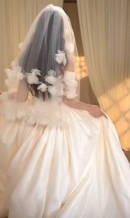 Classical Off-Shoulder Wedding Dress Satin A-Line Bridal Dress GG7288