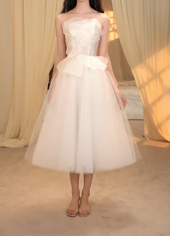 Adorable Strapless Homecoming Dress White Petals A-Line Birthday Dress GG7290