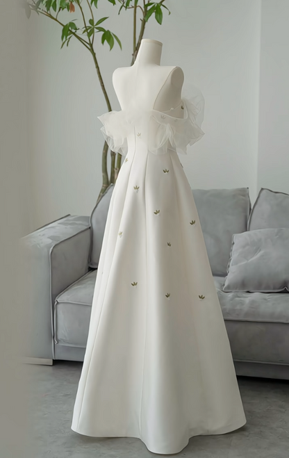 Gorgeous Off-Shoulder Wedding Dress Satin Floral A-Line Bridal Dress GG7293