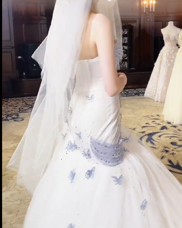 Glittering Strapless Appliques Wedding Dress Sequins Tulle Mermaid Bridal Dress GG7298