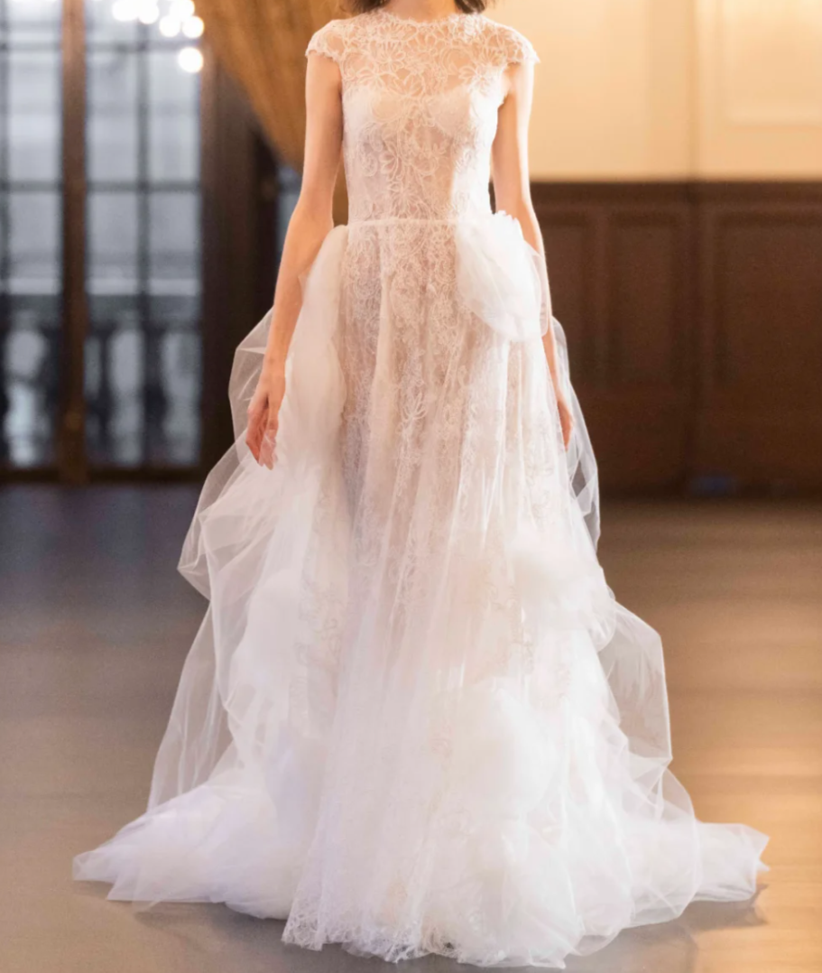 Romantic Jewel Neck Wedding Dress Lace Tulle A-Line Bridal Dress GG7315