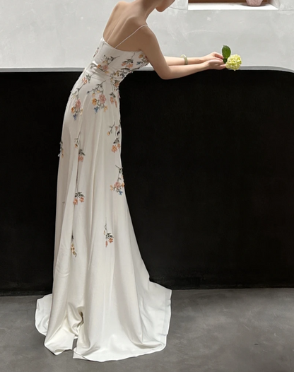 Retro Spaghetti Straps Ivory Prom Dress Appliques Satin A-Line Evening Dress GG7321