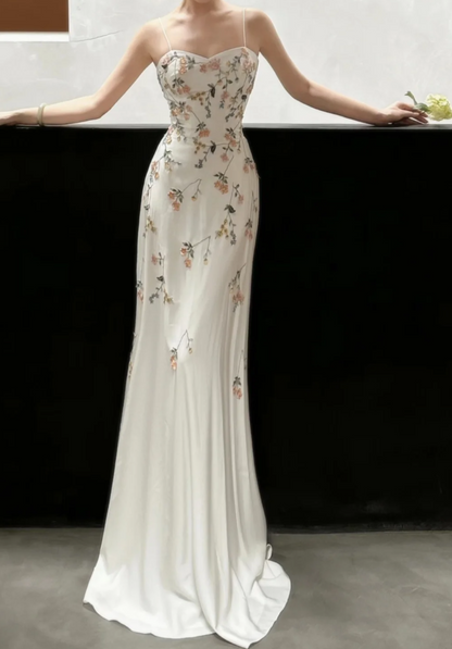 Retro Spaghetti Straps Ivory Prom Dress Appliques Satin A-Line Evening Dress GG7321