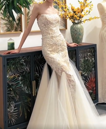 Glamorous Strapless Ivory Prom Dress Beaded Appliques Tulle Mermaid Evening Dress GG7322